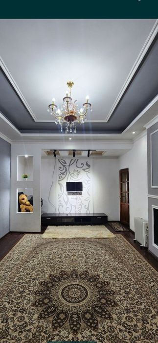 9-room house, 8 m²