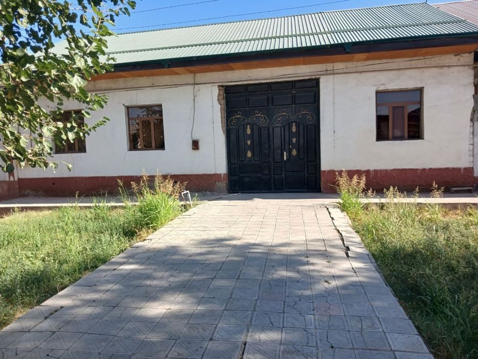 4-комнатный дом, 1200 м², Самарканд, на продажу