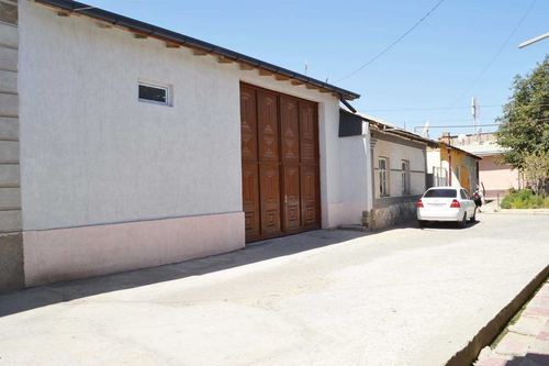 4-room house, 600 m²