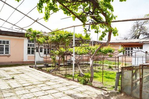 6-room house, 208.42 m²