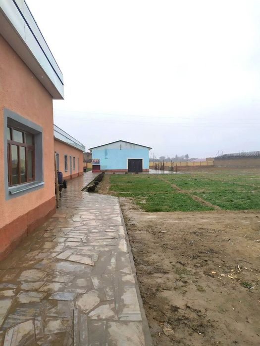 Universal tijorat majmuasi sotiladi ПРОДАЁТСЯ КОММЕРЧЕСКИЙ КОМПЛЕКС
