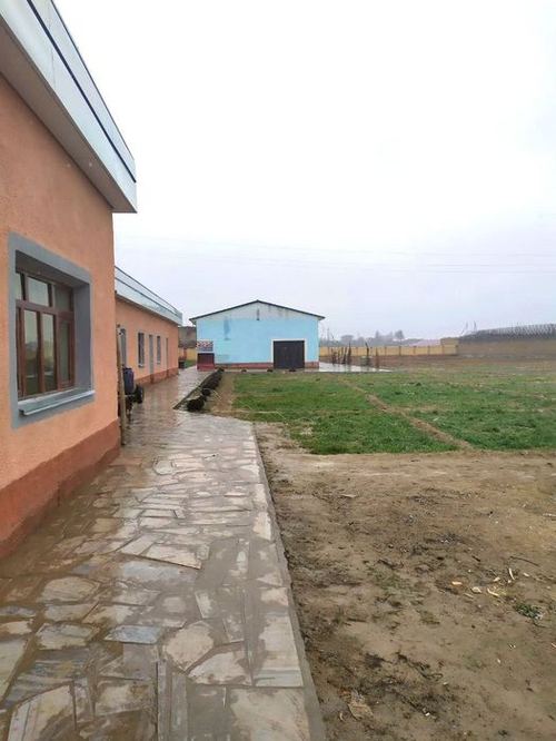 Universal tijorat majmuasi sotiladi  ПРОДАЁТСЯ КОММЕРЧЕСКИЙ КОМПЛЕКС