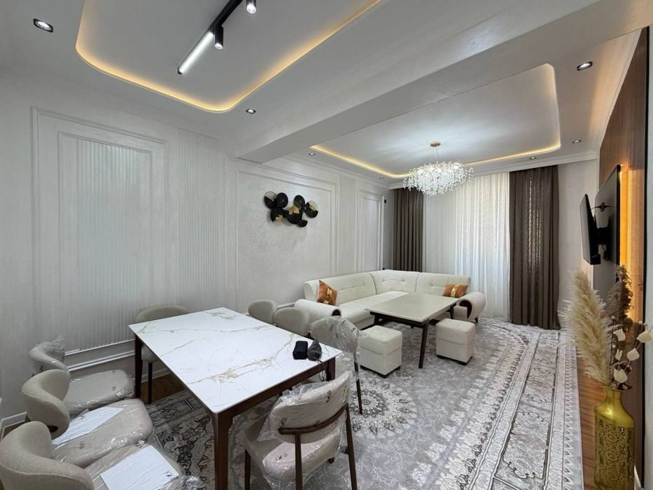 4-комнатная квартира, 102 м², Самарканд, на продажу