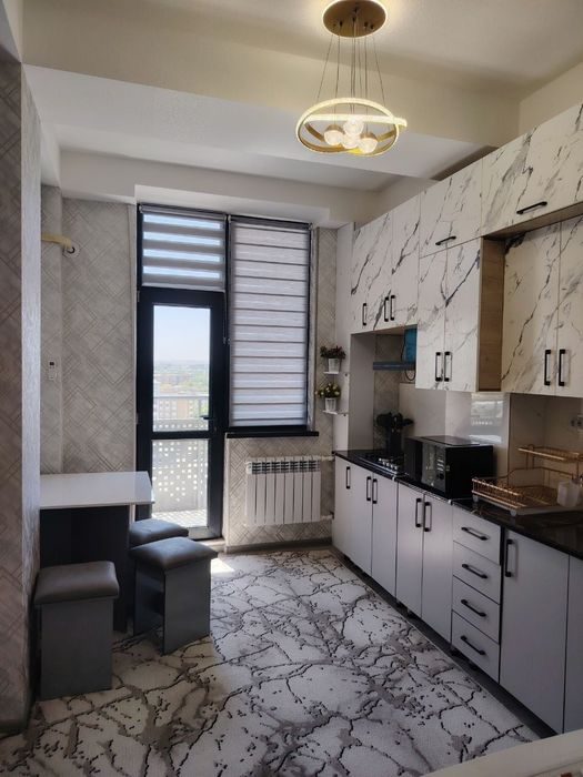 2-room apartment, 60 m², Navoi, for rent