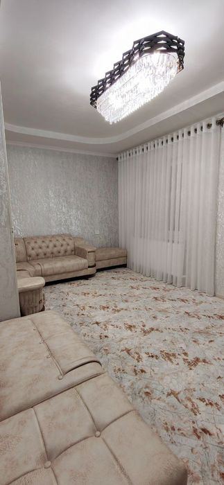 3-xonali kvartira, 120 m²