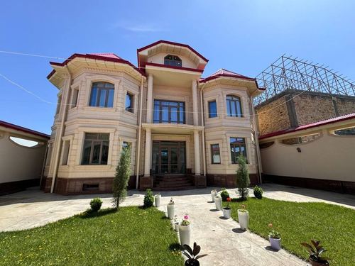 5-комнатный дом, 450 м²