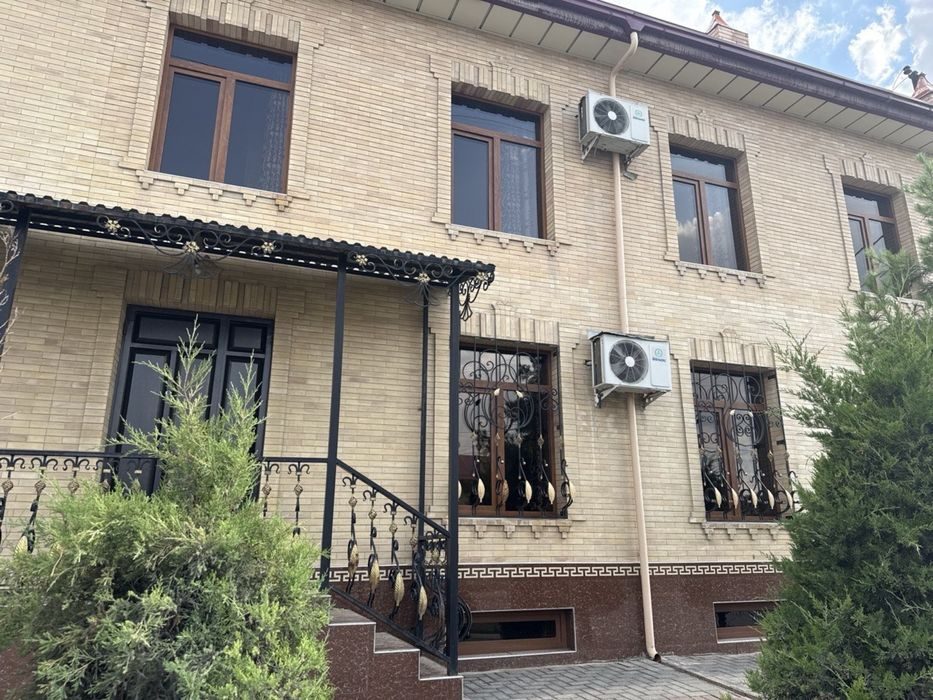 6-room townhouse, 150 m², Samarkand, for sale