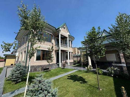 8-room house, 450 m²