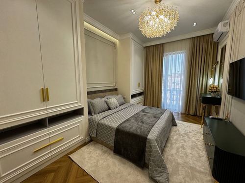 4-xonali kvartira, 108 m²