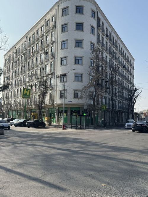 3-xonali kvartira, 93 m²