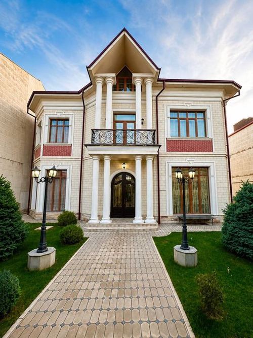 6-room house, 600 m²
