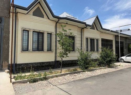 5-комнатный дом, 250 м²