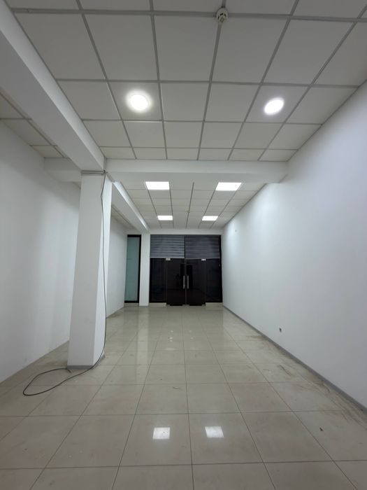 Аренда 1 этаж офис Тур Фирма showroom есть парковка