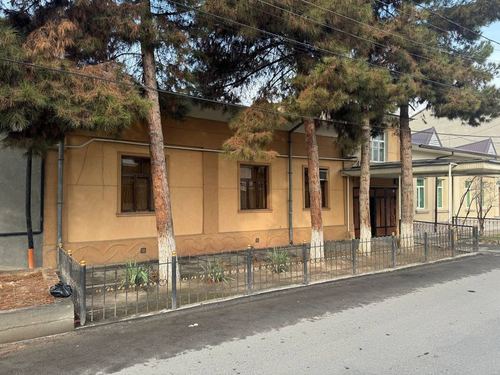 7-комнатный дом, 430 м²