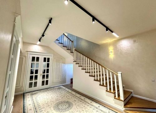 6-комнатный дом, 230 м²