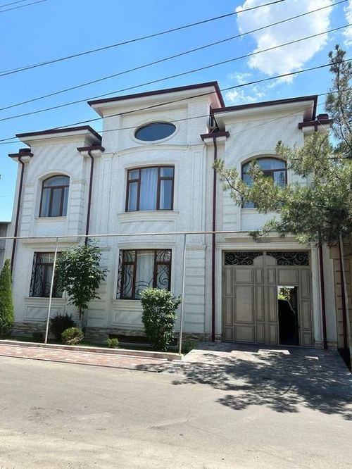 7-xonali uy, 500 m²