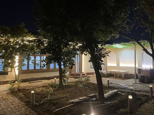 2-room house, 355 m²