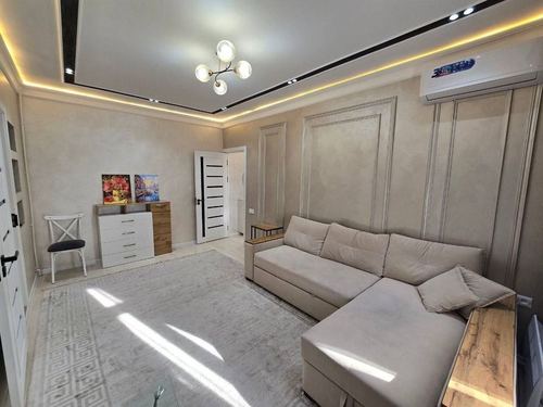 1-xonali kvartira, 42 m²