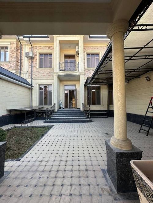 6-комнатный дом, 170 м²