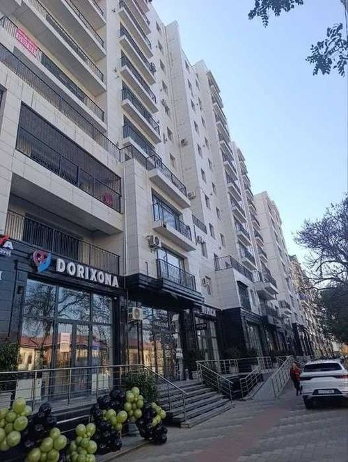 3-xonali kvartira, 80 m²