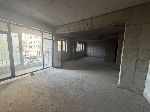 3-xonali kvartira, 79 m²