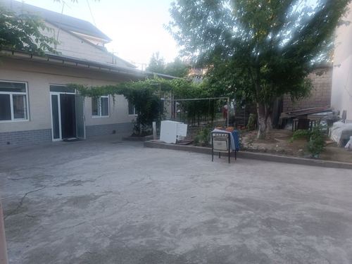 5-room house, 180 m²
