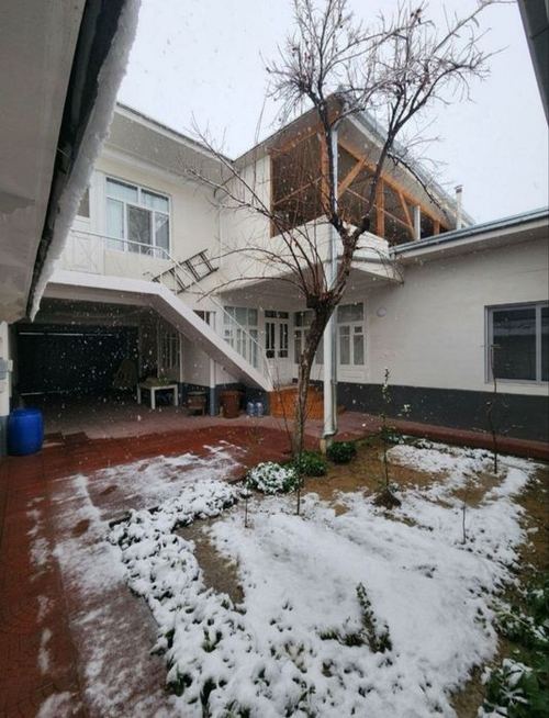 7-room house, 280 m²
