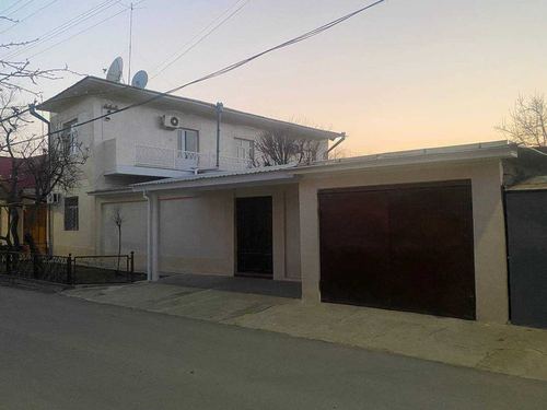 5-room house, 275 m²