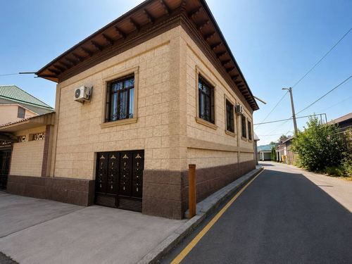 5-room house, 100 m²