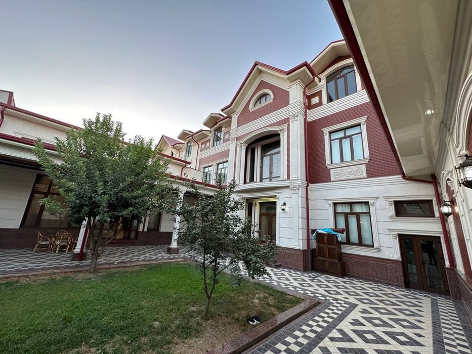14-room house, 2400 m², Tashkent, Yakkasaray District, for rent