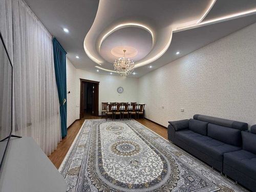 4-комнатный дом, 300 м²