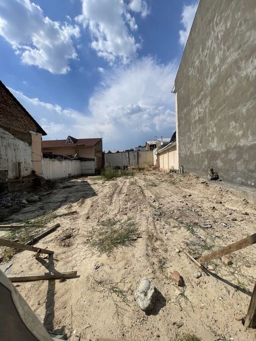 Продается земля 4 сотки, 1 линия, в Ракат махале, Яккасарайский район