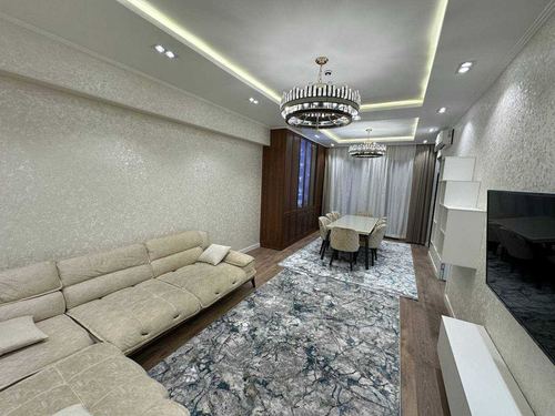 3-xonali kvartira, 115 m²