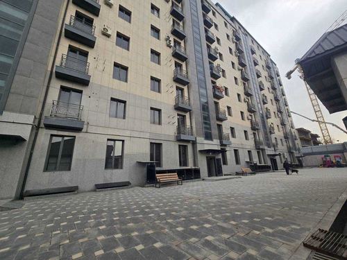 4-комнатная квартира, 241 м²