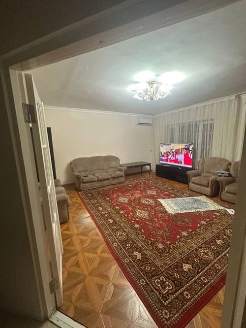 4-комнатная квартира, 90 м²