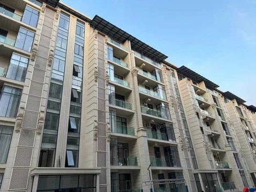 5-комнатная квартира, 190 м²