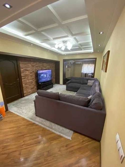 5-room apartment, 120 m²