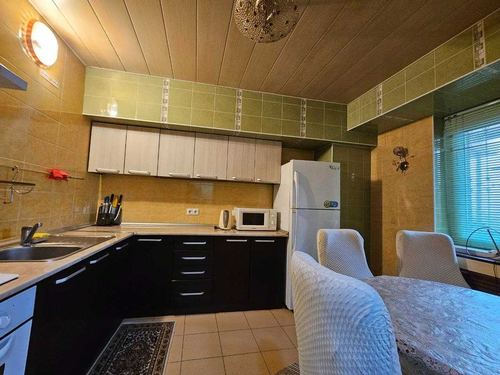 3-xonali kvartira, 60 m²