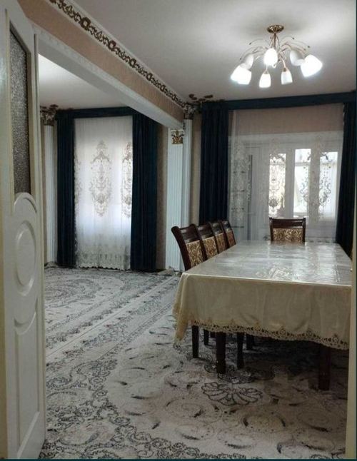 4-xonali kvartira, 82 m²
