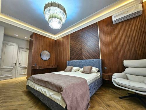 4-room apartment, 180 m²