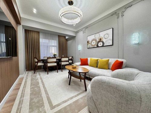 5-комнатная квартира, 145 м²