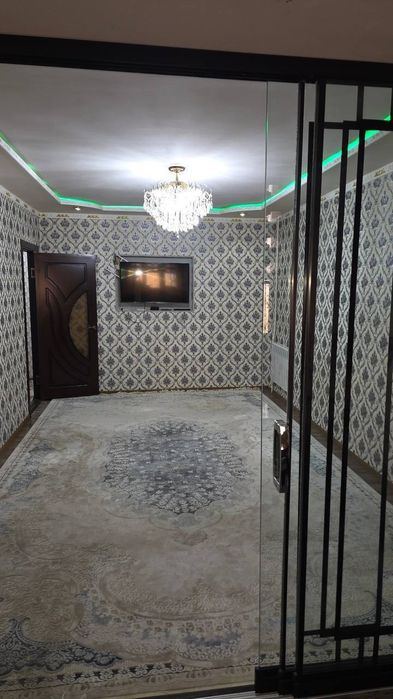 3-xonali kvartira, 70 m²
