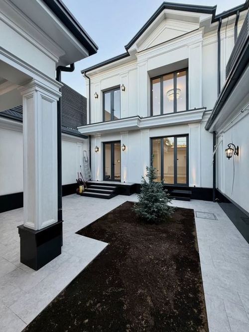 5-комнатный дом, 250 м²