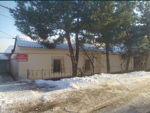 10-xonali uy, 770 m²