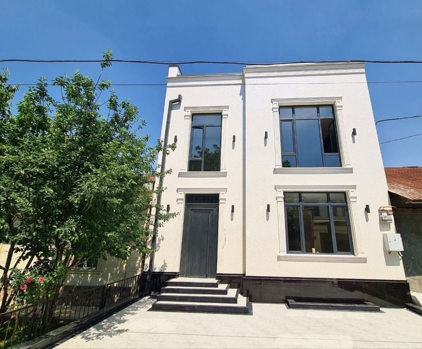 5-комнатный дом, 240 м², Ташкент, Мирзо-Улугбекский район, на продажу
