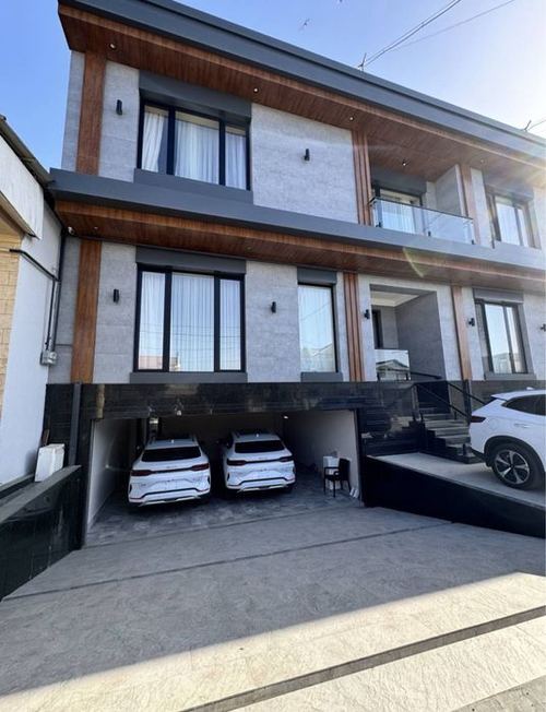 5-комнатный дом, 470 м²