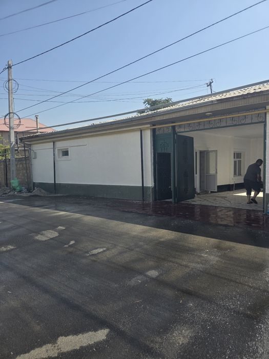 4-комнатный дом, 1.3 м², Ташкент, Мирзо-Улугбекский район, на продажу