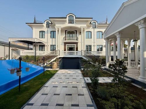 6-комнатный дом, 900 м²