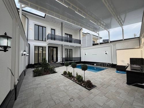 6-комнатный дом, 365 м²
