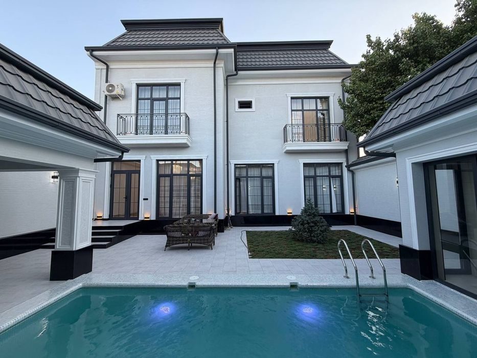 6-комнатный дом, 500 м², Ташкент, Мирзо-Улугбекский район, на продажу